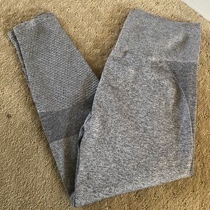 Leggings/ workout pants